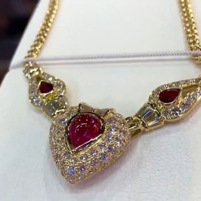 5ct Yellow Gold Ruby Water Drop Necklace