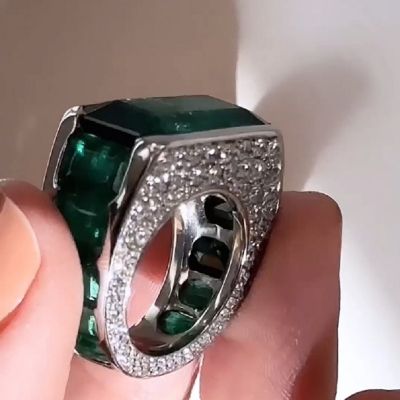 10.0CT Elegant Emerald Cut Zircon Engagement Ring