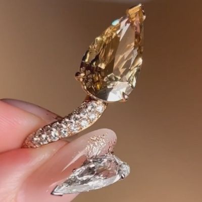 4.0 CT Pear Zircon Bypass Ring Canary Two Stone Ring