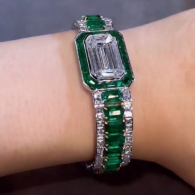 37 Carat Emerald Simulated Zircon/Green Emerald Band Bracelet 14k white Gold Over