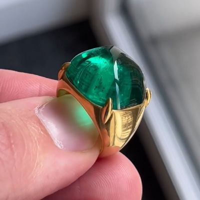 17.56 Carats Royall Colombian Cabochon Cut Emerald Engagement Ring