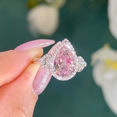 2.5 Carats Pink Zircon Pear Shape Wedding Ring