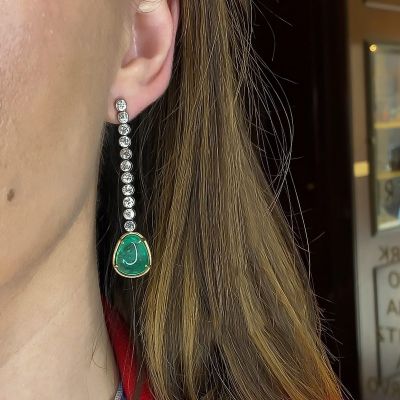 19.0 Carat Pear Cut Emerald Pair Of Zircon Hoop Drop Earrings
