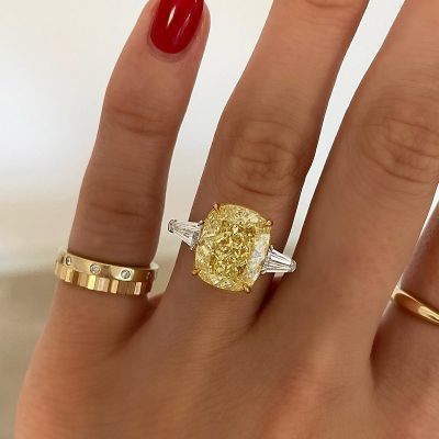 2.12 Carats Yellow Zircon Cushion Cut Three-stone Ring