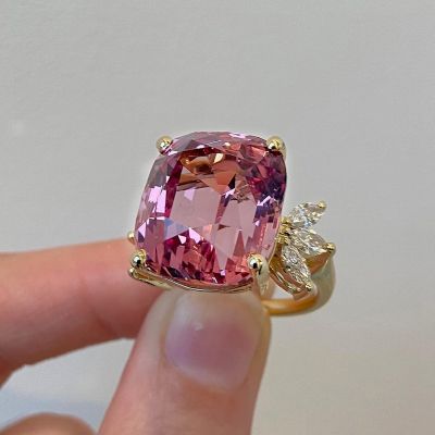 8ct Cushion Cut Pink Sapphire Engagement Ring