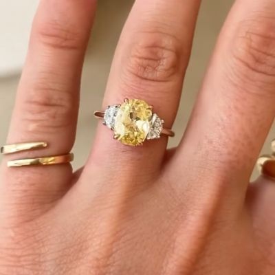 3.5ct oval cut yellow Zircon with two side stones sterling silver gold plated ring