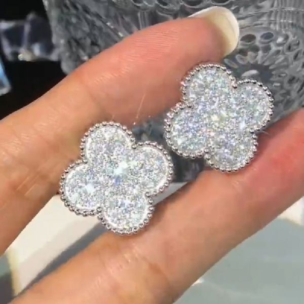 18k White Gold Frivole Zircon Earrings