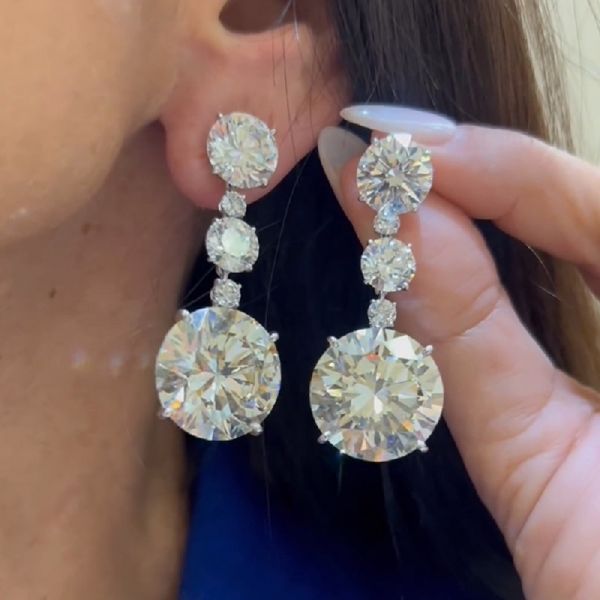 25.0 CT Sparkle Round Cut Big Zircon earrings