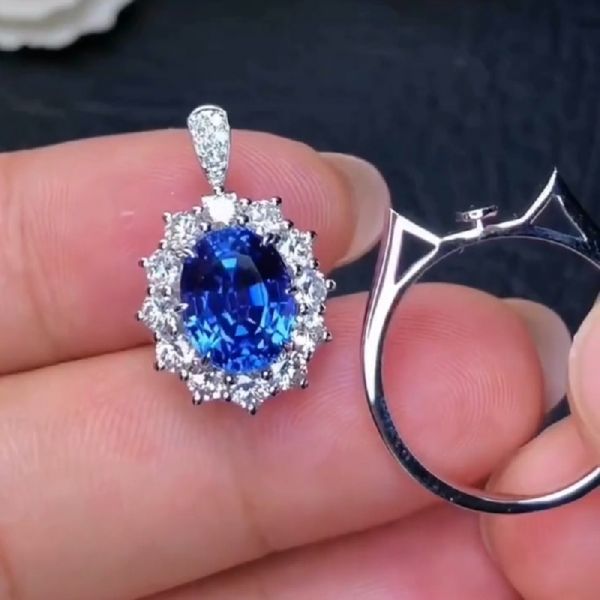 2.17CT Oval Cut Royal Blue Sapphire Ring & Pendant Dual Purpose
