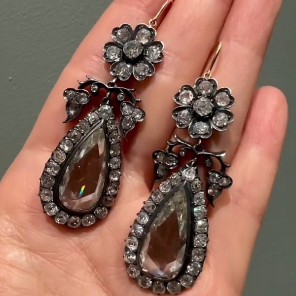 4.99CT Stunning Pear Cut Antique Zircon Pier Earrings