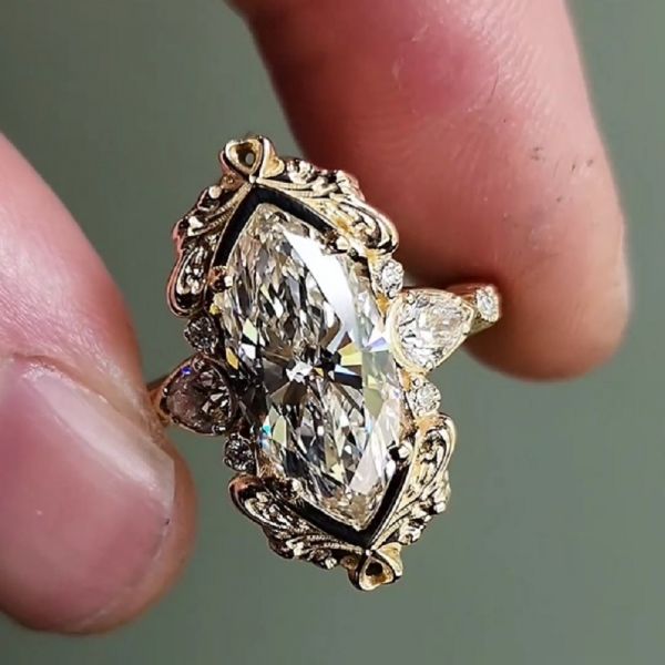 2.72Carats Marquise Zircon Engagement Ring with Pear Side Stones And Gold Scrollwork