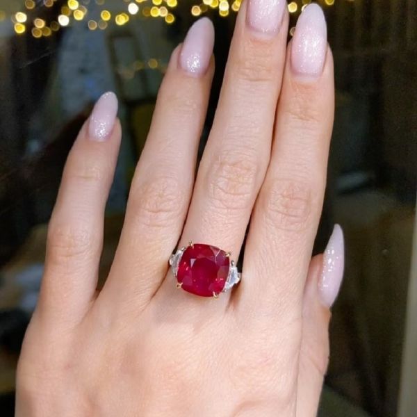 10.03 Carats Cushion Cut Ruby Zircon Three Stone Ring