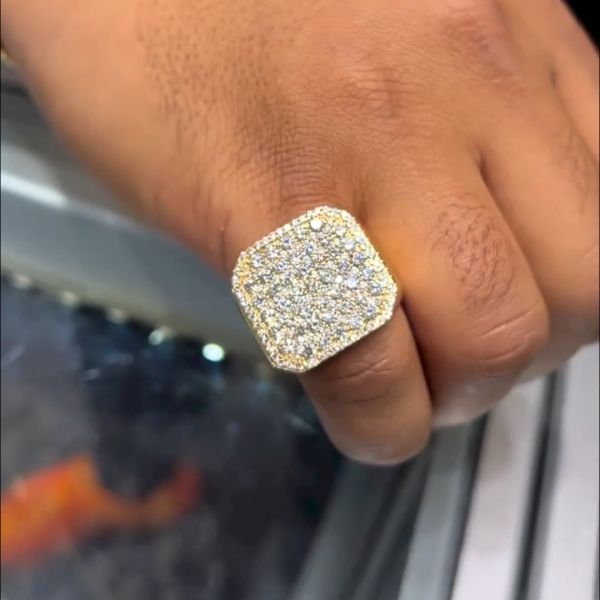 18ctw Round Cut Zircon Sterling Silver Plated Yellow Gold Handmade Ring