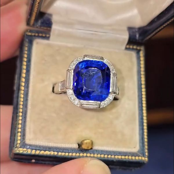 8ct cushion-cut sapphire handmade sterling silver ring