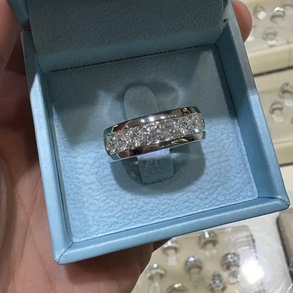 2ct round cut Zircon sterling silver ring